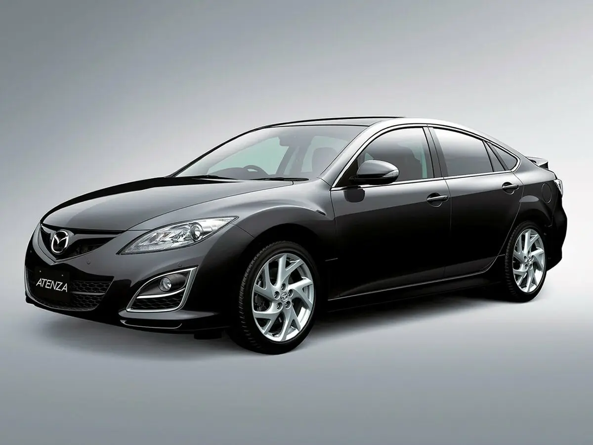 Mazda Atenza II Лифтбек
