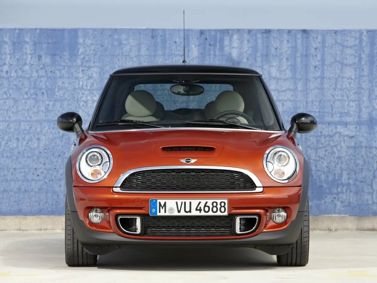 Mini Hatch II (R56) Рестайлинг Хэтчбек 3 дв. Cooper S — фото 3