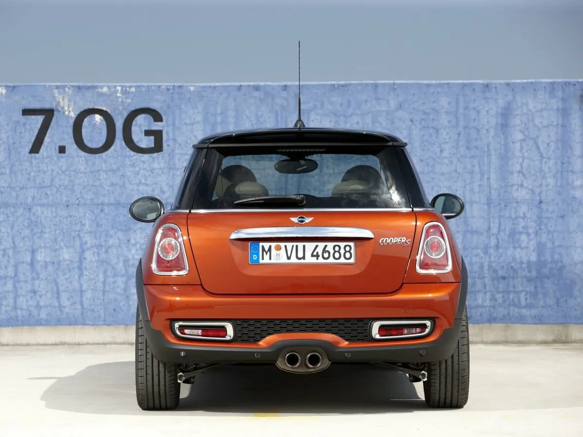 Mini Hatch II (R56) Рестайлинг Хэтчбек 3 дв. Cooper S — фото 4