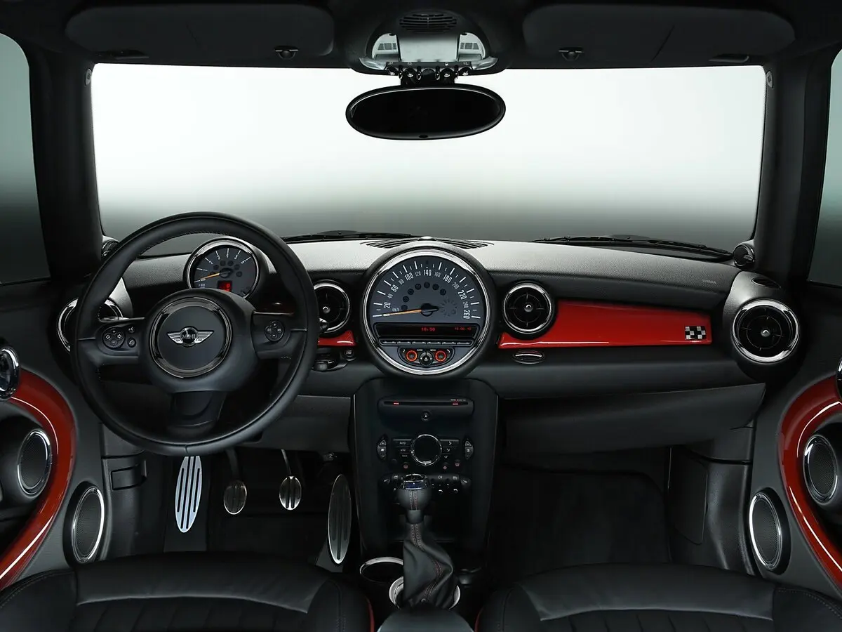 Mini Hatch II (R56) Рестайлинг Хэтчбек 3 дв. JCW — фото 6