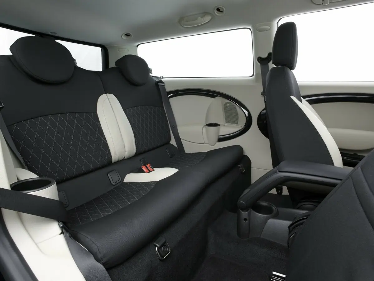 Mini Clubman I Рестайлинг Хэтчбек 3 дв. — фото 11