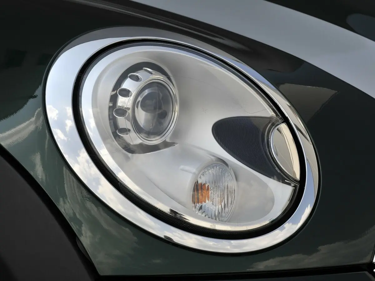 Mini Clubman I Рестайлинг Хэтчбек 3 дв. — фото 15