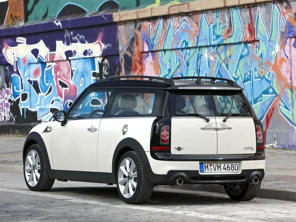Mini Clubman I Рестайлинг Хэтчбек 3 дв. Cooper S — фото 5
