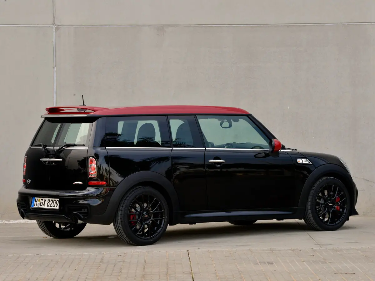 Mini Clubman I Рестайлинг Хэтчбек 3 дв. JCW — фото 3