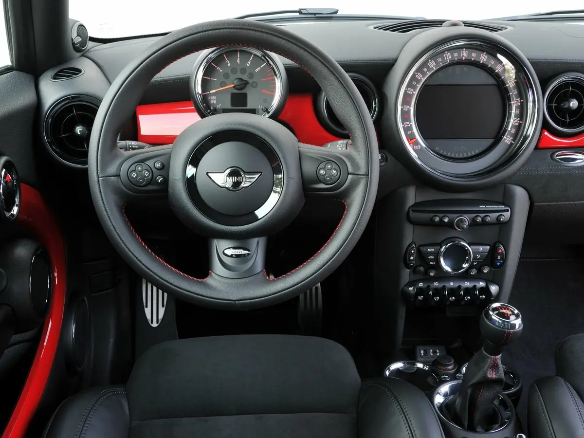 Mini Clubman I Рестайлинг Хэтчбек 3 дв. JCW — фото 6