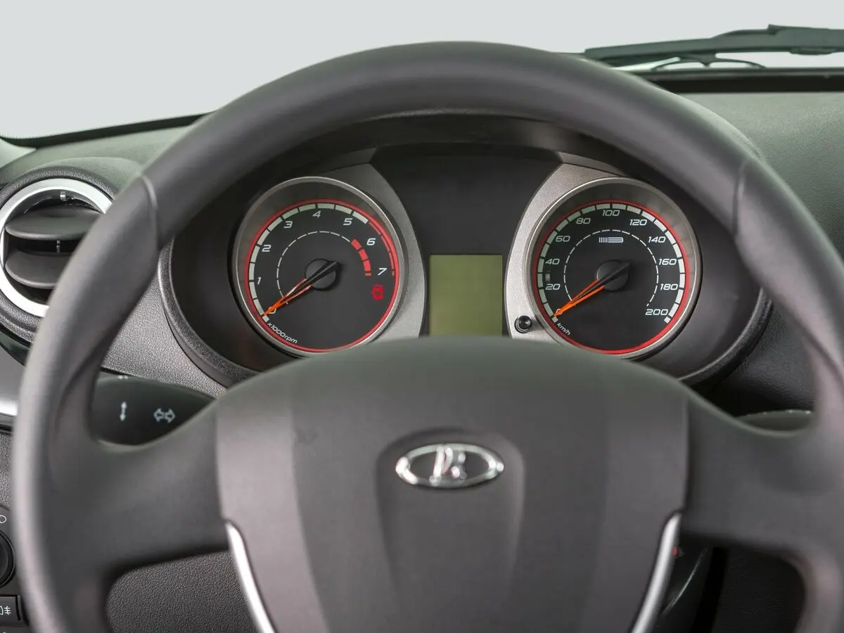 Lada (ВАЗ) Kalina II Универсал 5 дв. — сүрөт 8