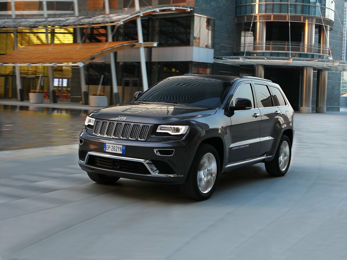 Jeep Grand Cherokee IV (WK2) Рестайлинг Внедорожник 5 дв.