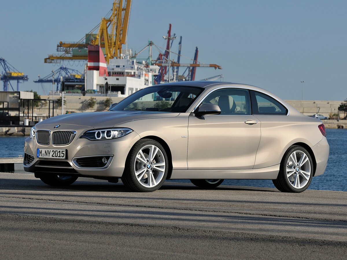 BMW 2 серии F22 Купе