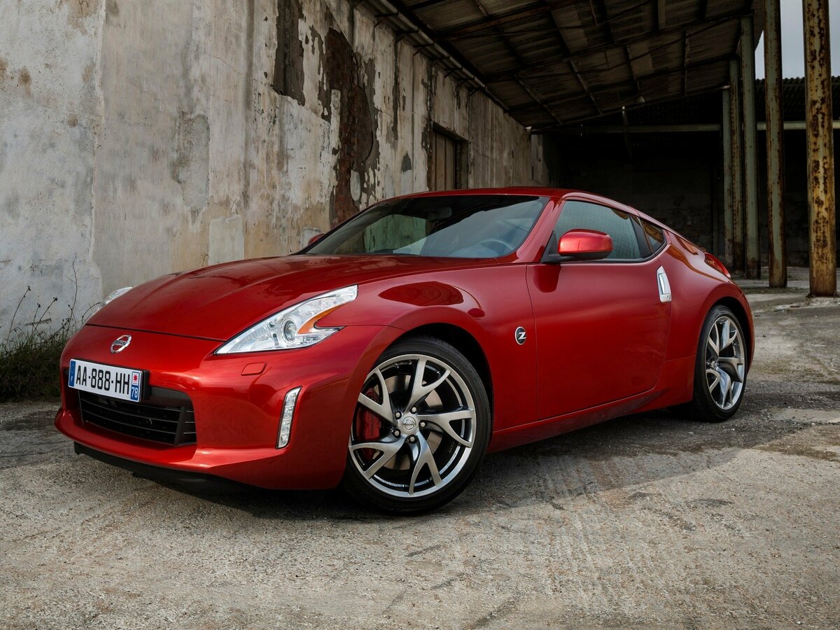 Nissan 370Z I Рестайлинг Купе