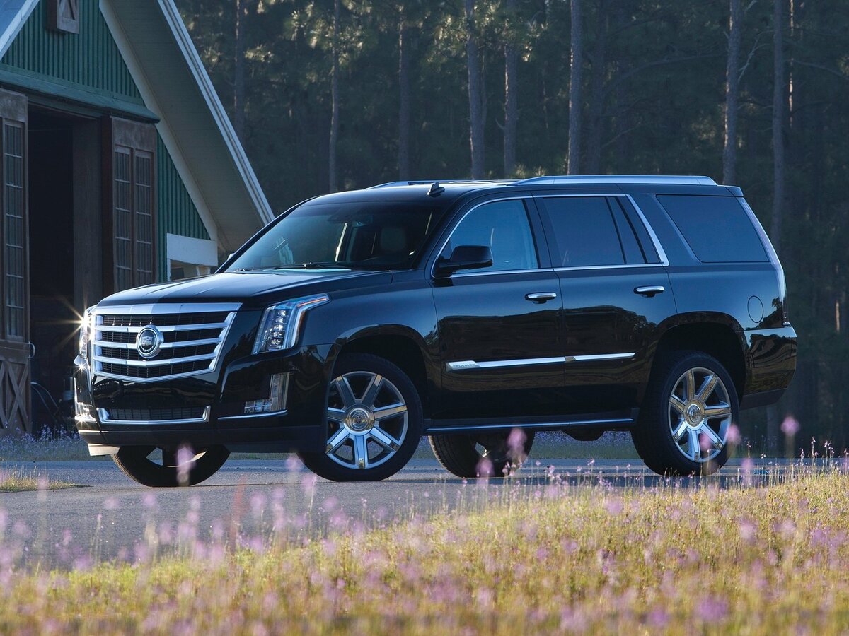 Cadillac Escalade IV Внедорожник 5 дв.