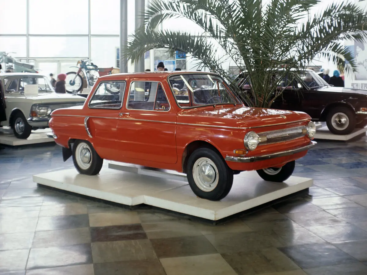 ЗАЗ 966