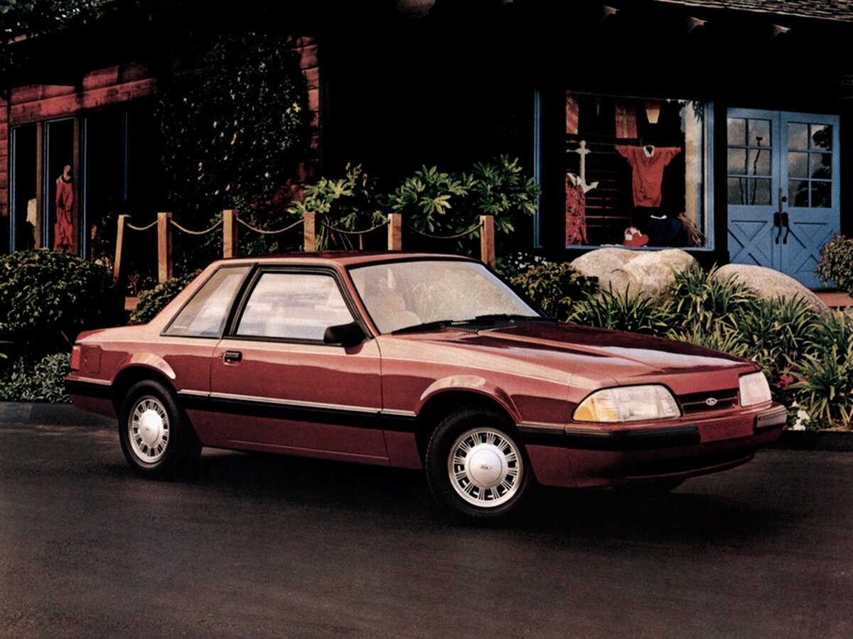 Ford Mustang III Рестайлинг Купе