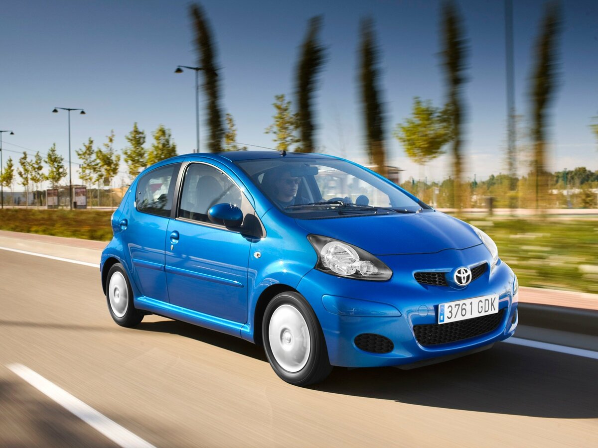 Toyota Aygo I Рестайлинг Хэтчбек 3 дв.