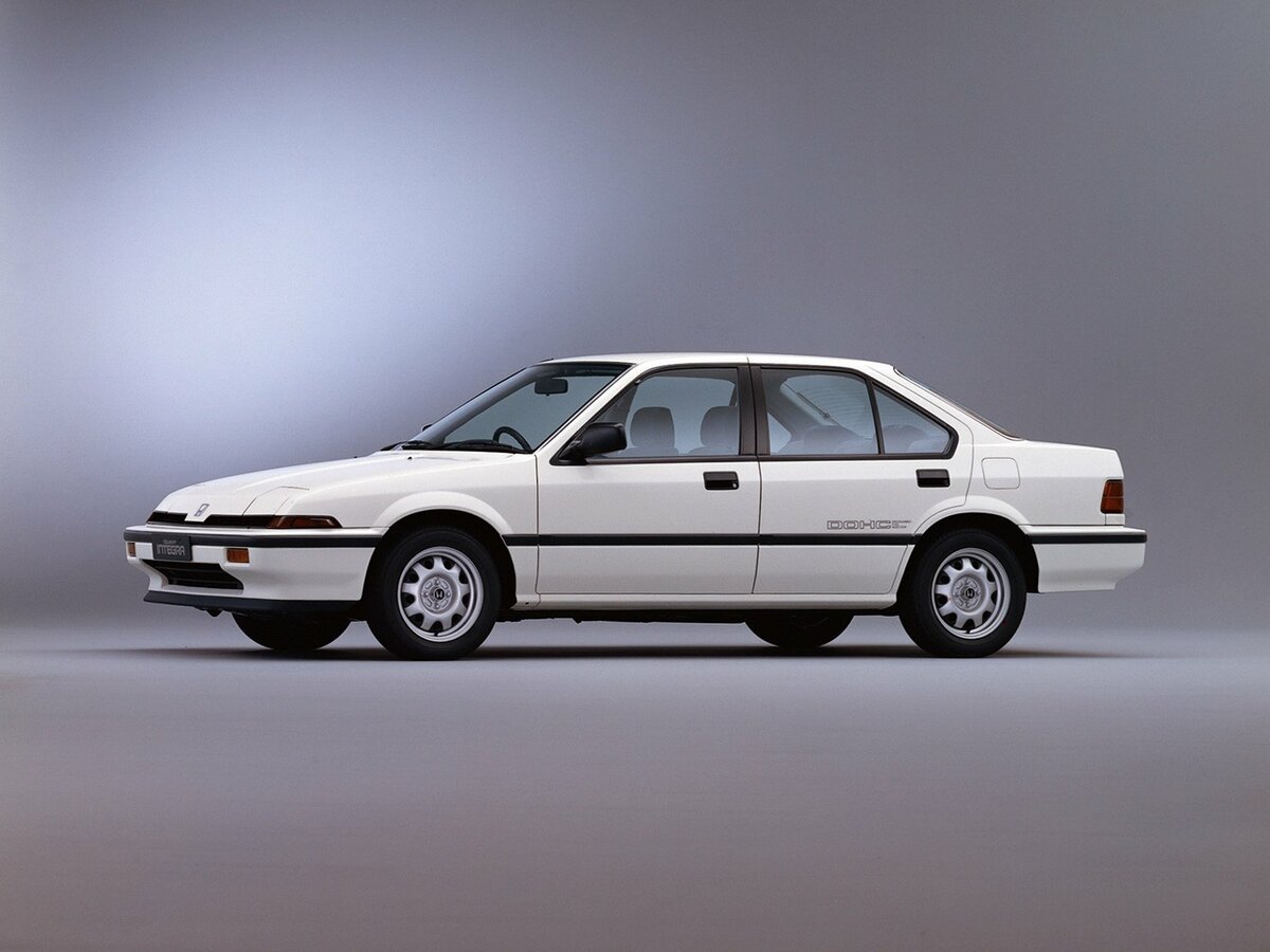 Honda Integra I Седан