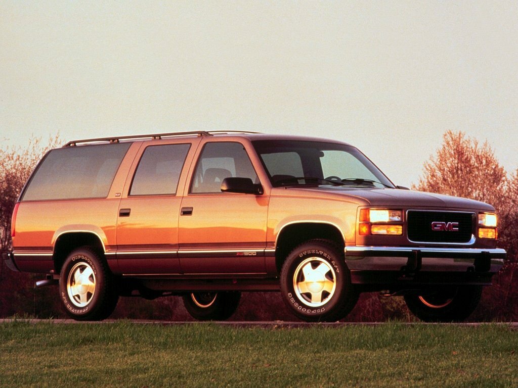 GMC Suburban 1992 – 1999