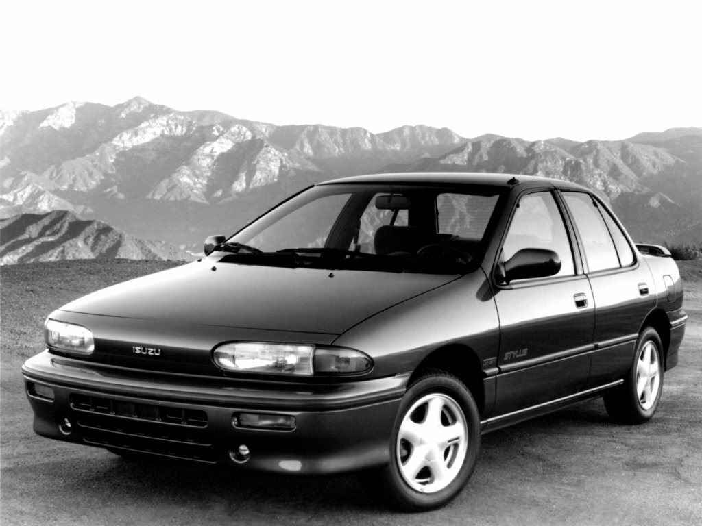 Isuzu Stylus 1990 – 1993