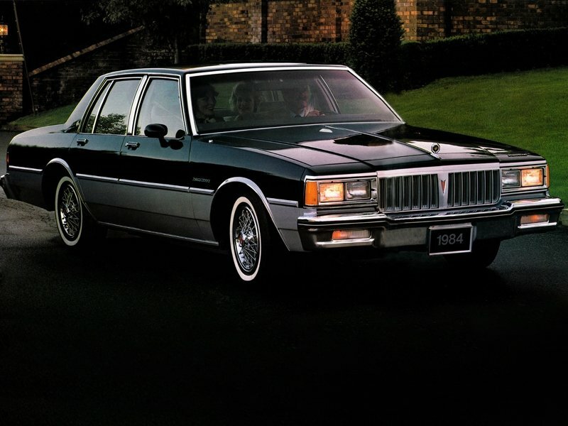 Pontiac Parisienne 1971 – 1986 Седан