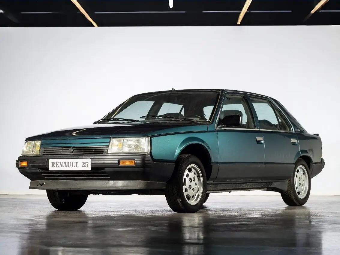 Renault 25