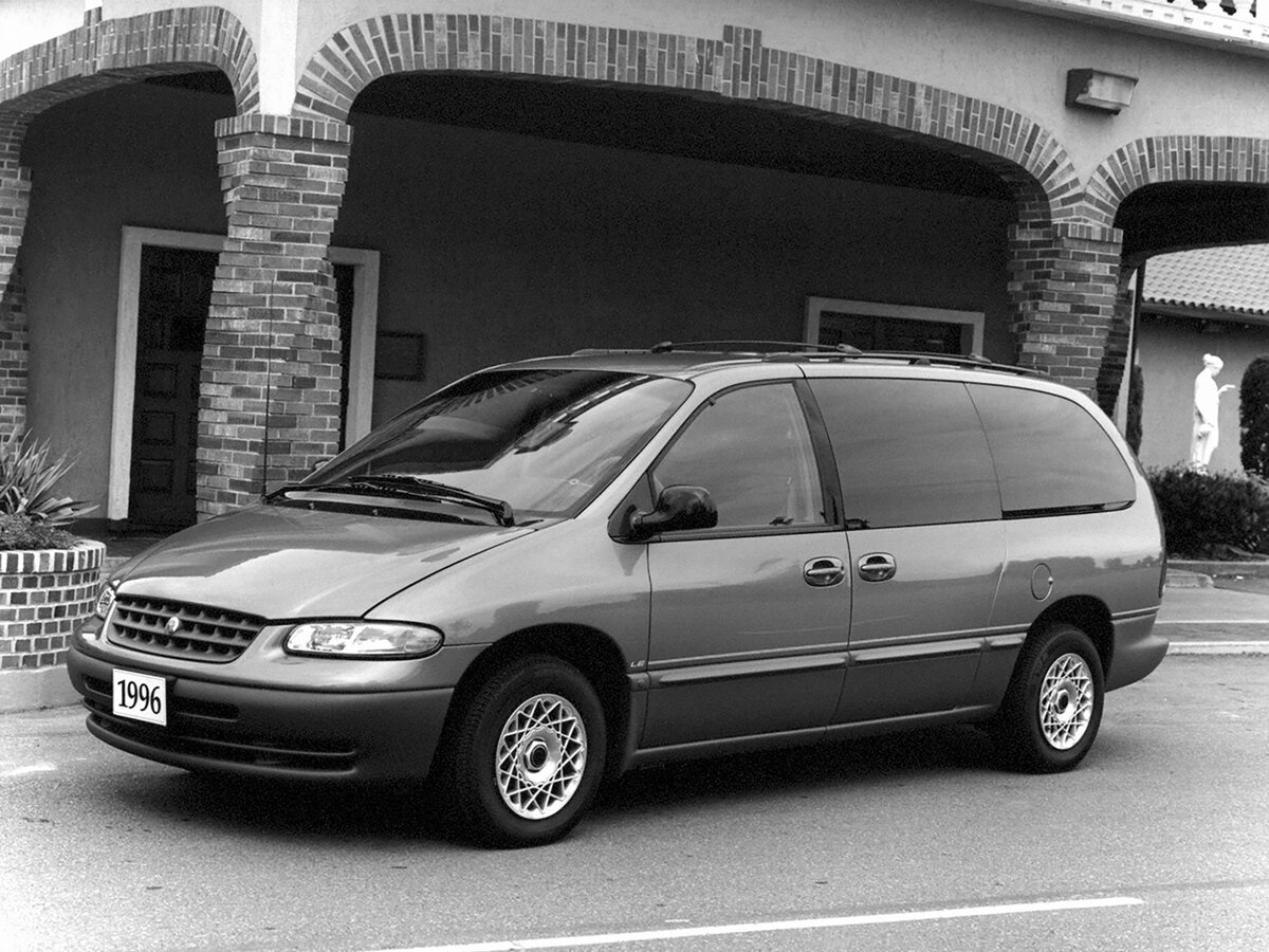 Plymouth Voyager III Минивэн Grand