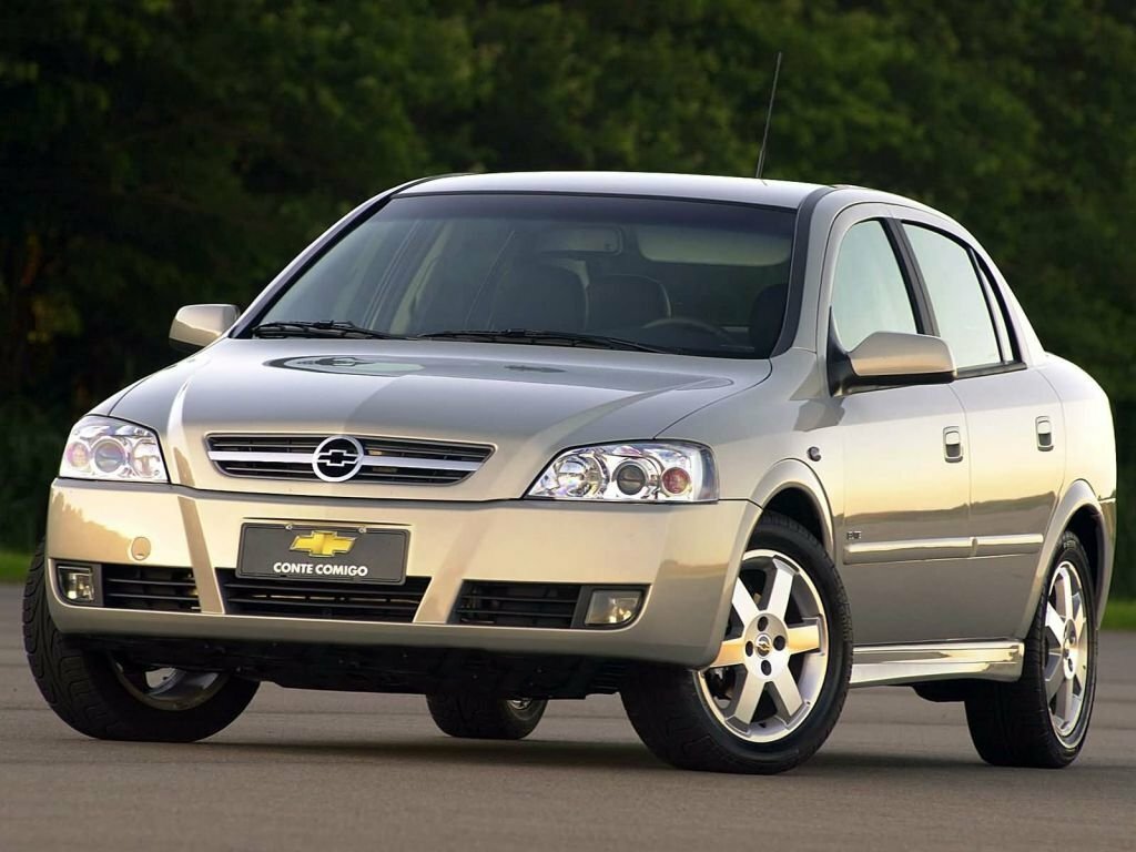 Chevrolet Astra 1998 – 2011 Седан