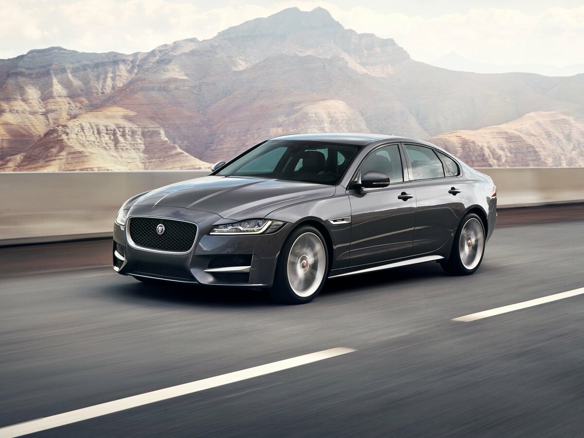 Jaguar XF II Седан