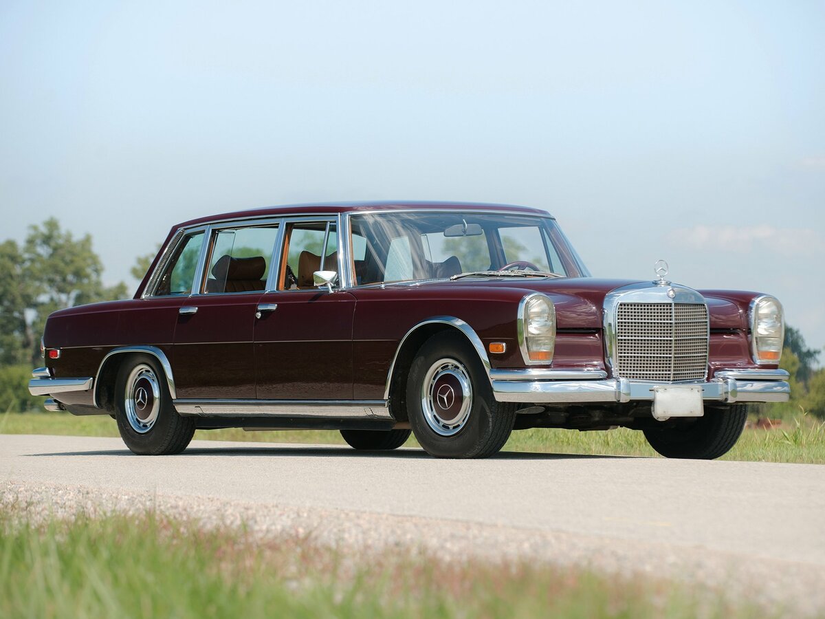 Mercedes-Benz W100 1964 – 1981 Седан Pullman