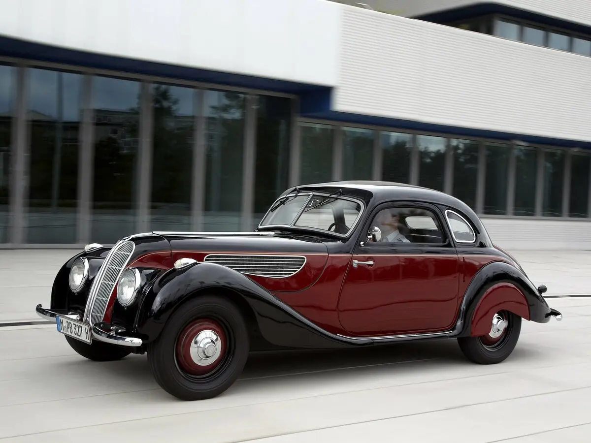 BMW 327