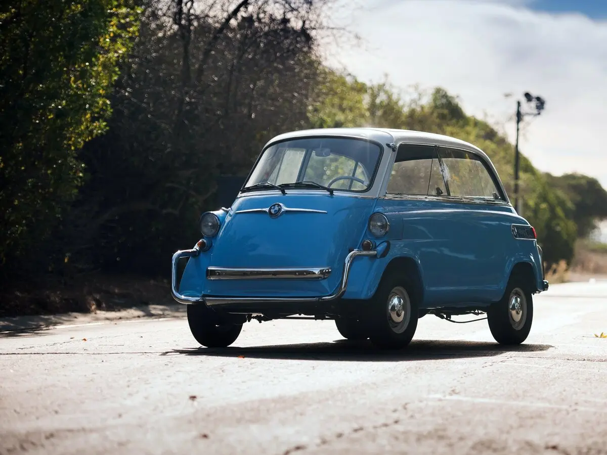 BMW 600