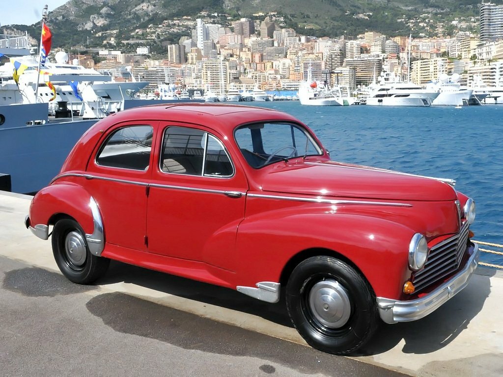 Peugeot 203 I