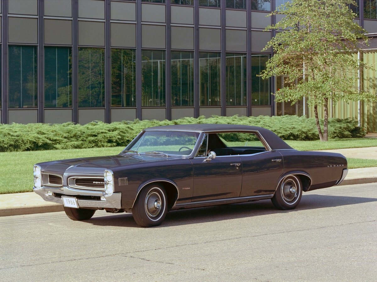 Pontiac LeMans II Купе-хардтоп