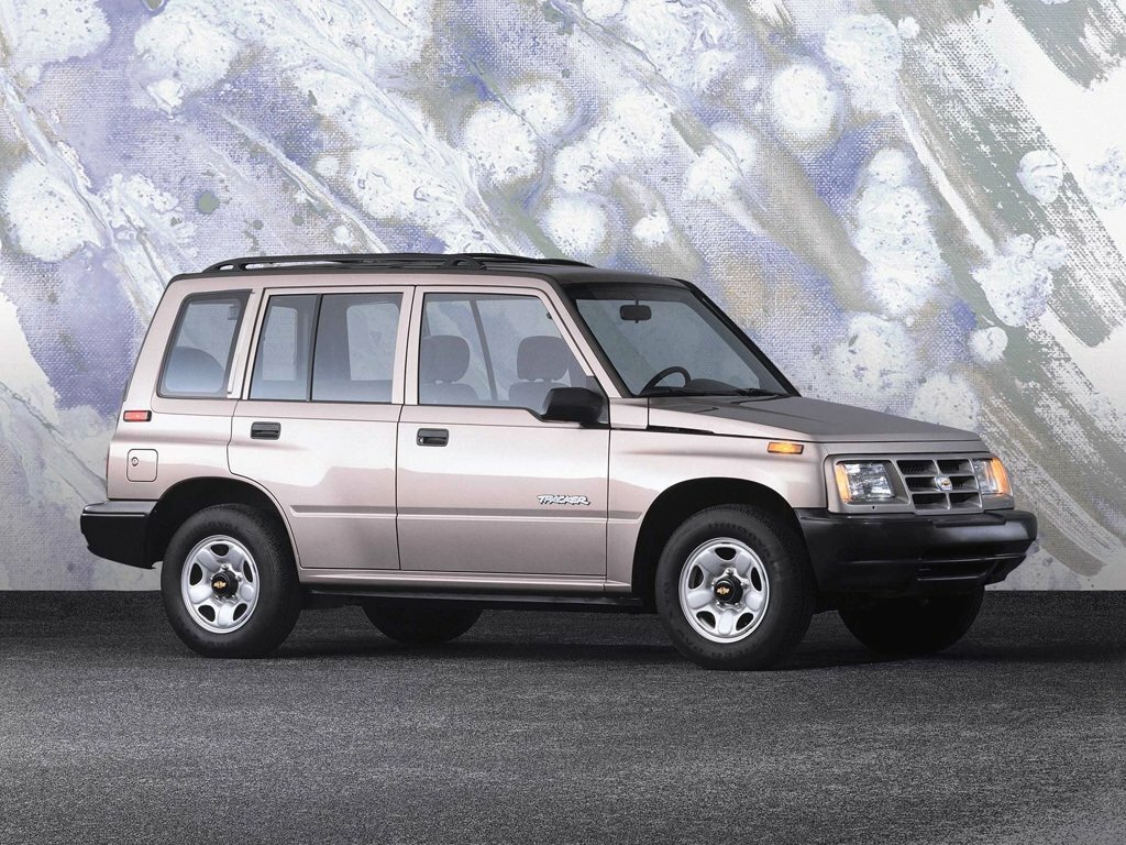 Chevrolet Tracker I Внедорожник 3 дв.