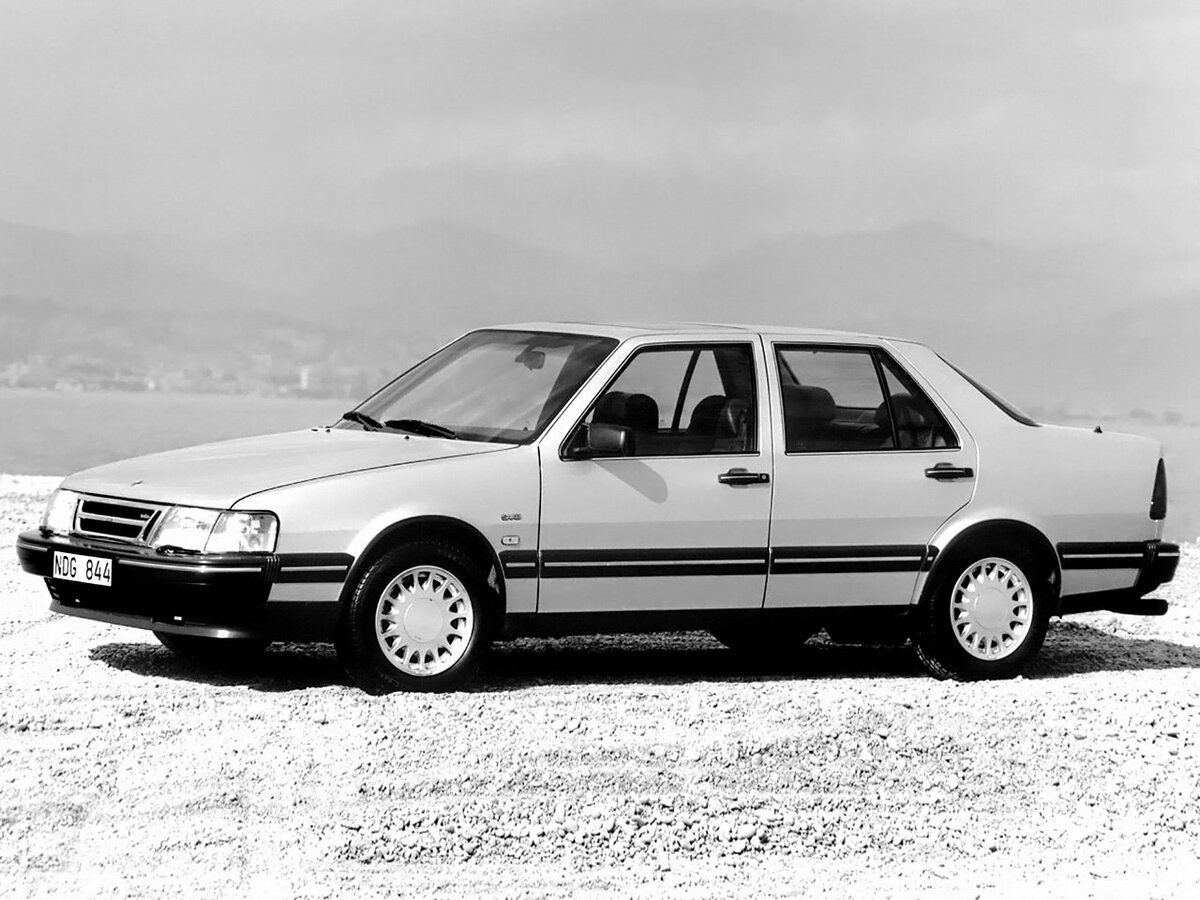 Saab 9000 I Лифтбек