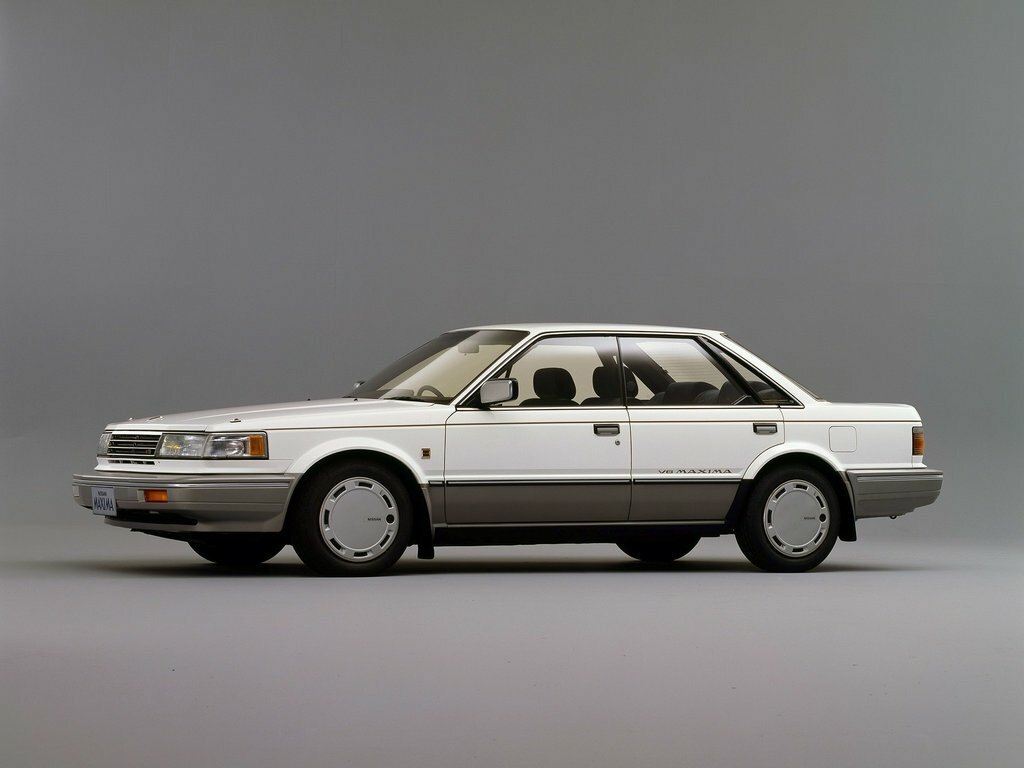 Nissan Bluebird Maxima II (PU11) Рестайлинг