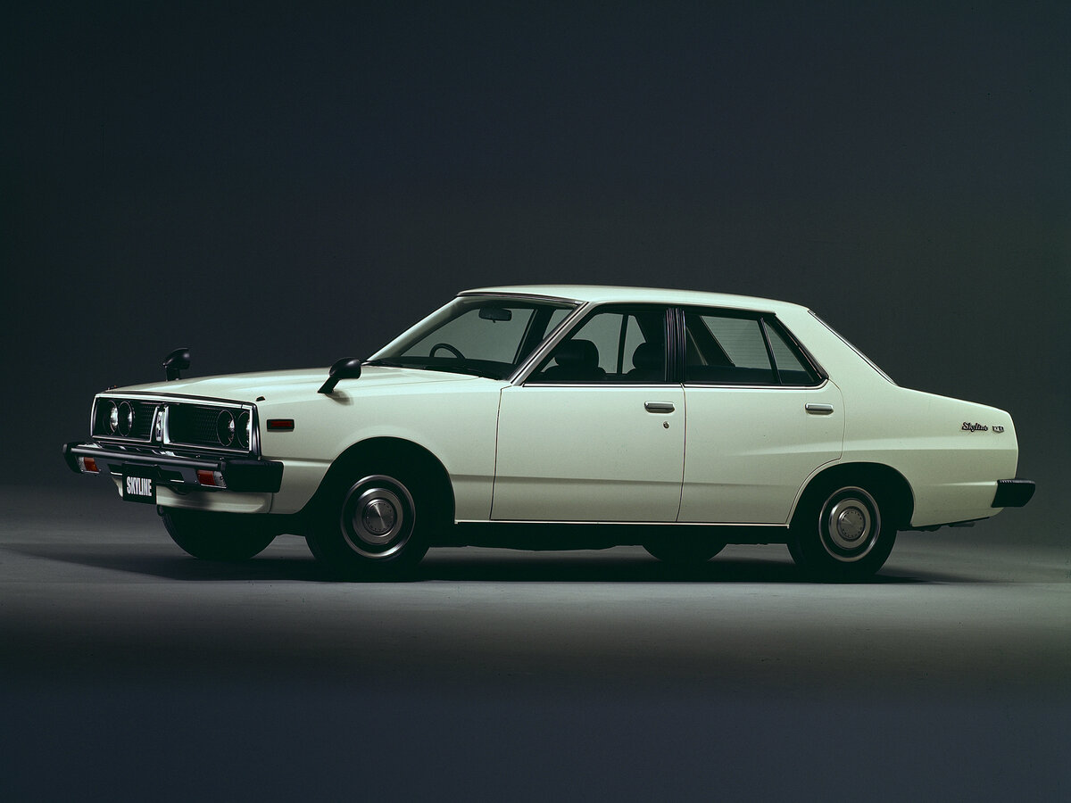 Nissan Skyline V (C210) Седан