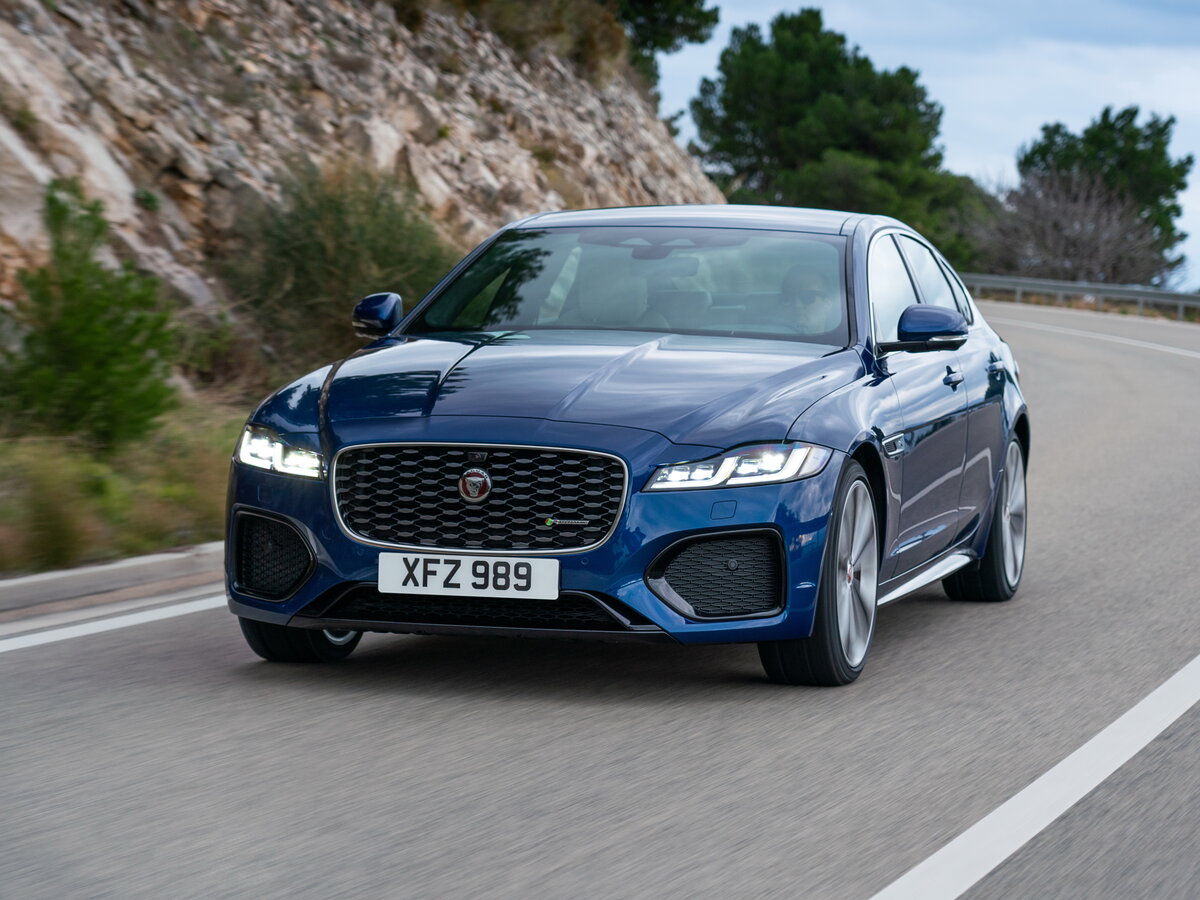 Jaguar XF II Рестайлинг Седан