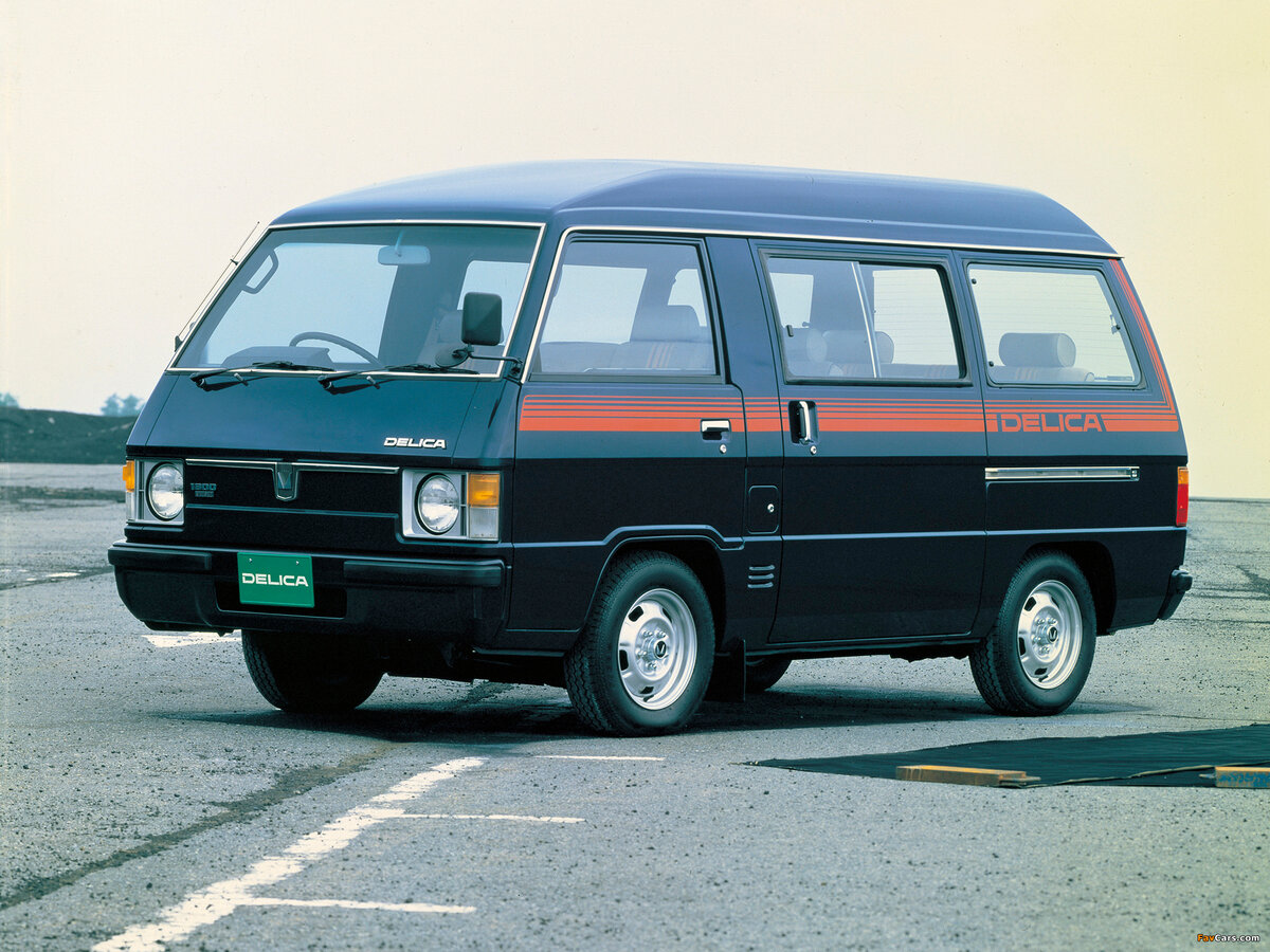 Mitsubishi Delica II Минивэн