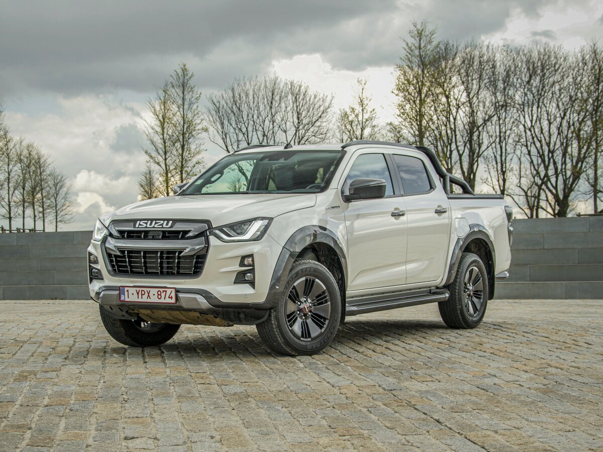 Isuzu D-Max III Пикап Двойная кабина