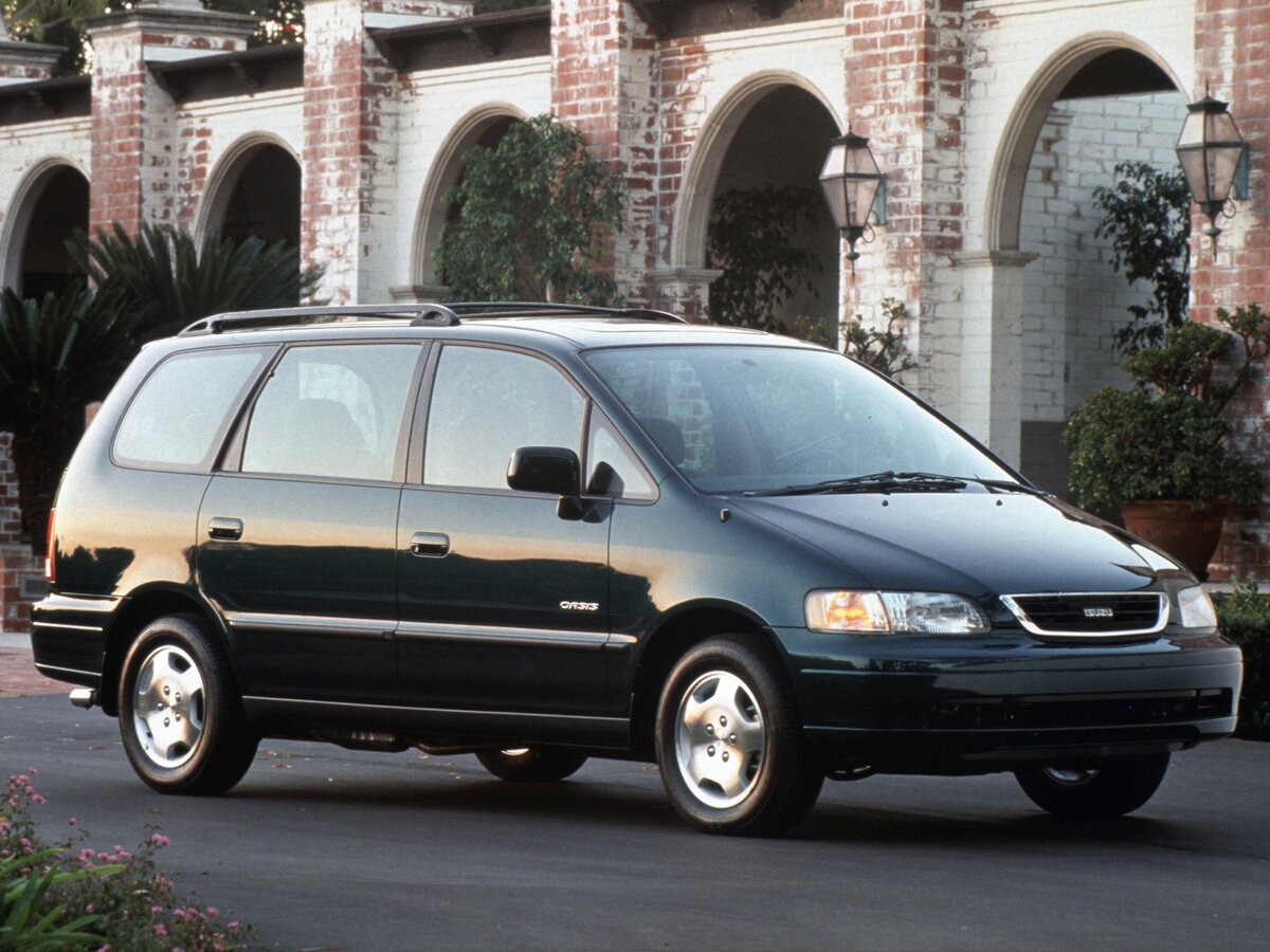 Isuzu Oasis 1995 – 1999