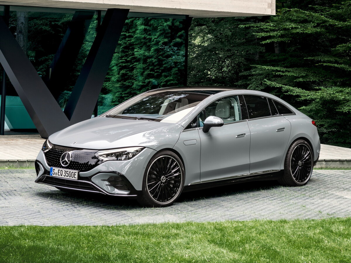 Mercedes-Benz EQE 2022 – н.в.