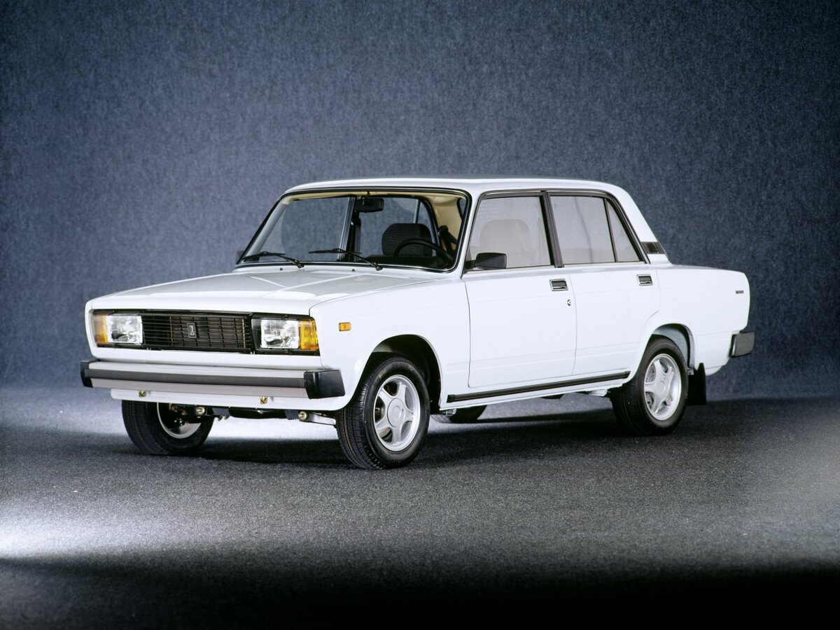 Lada (ВАЗ) 2105 1979 – 2011