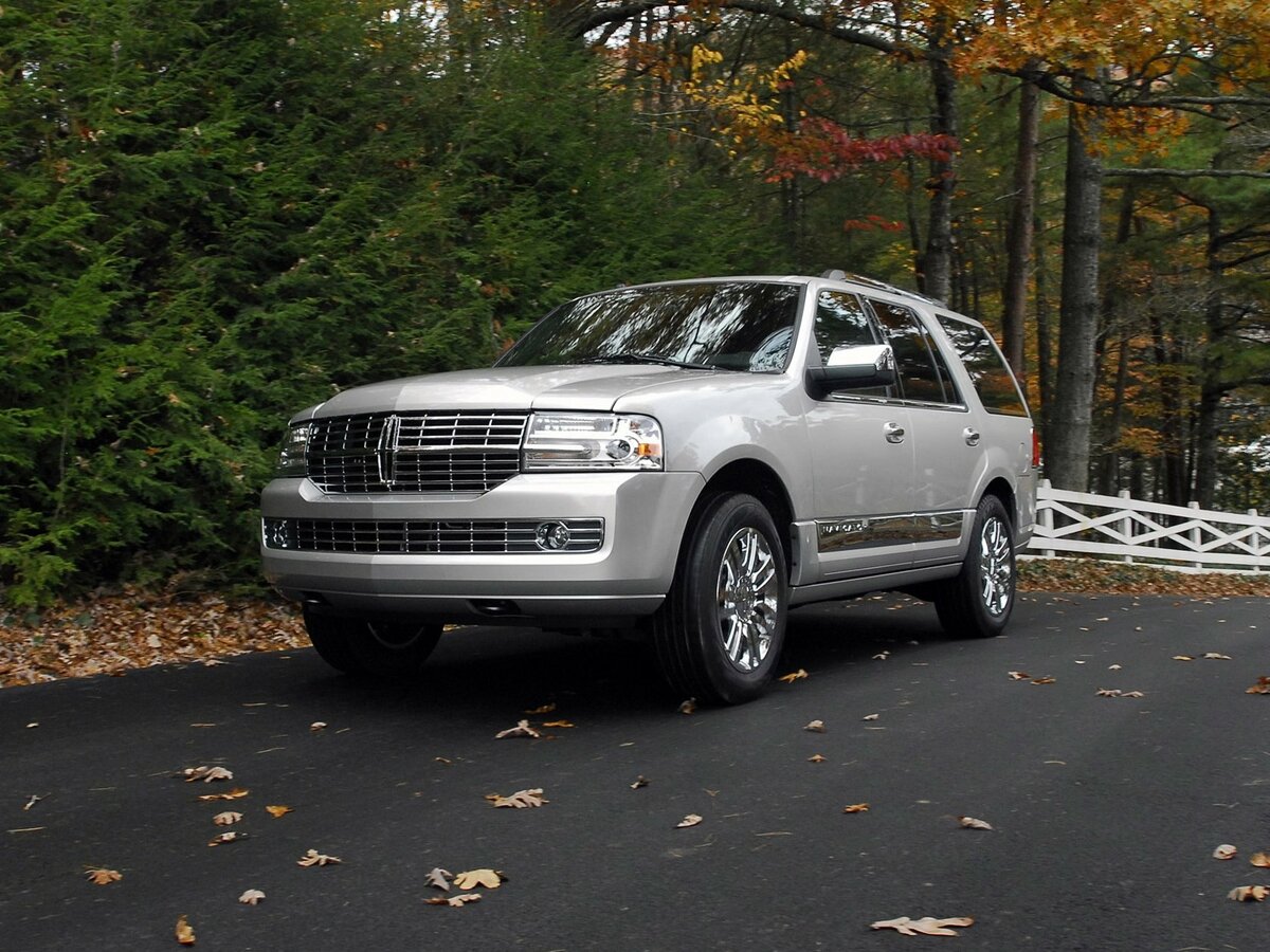 Lincoln Navigator III Внедорожник 5 дв.