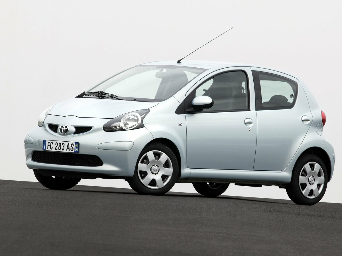 Toyota Aygo I Хэтчбек 3 дв.