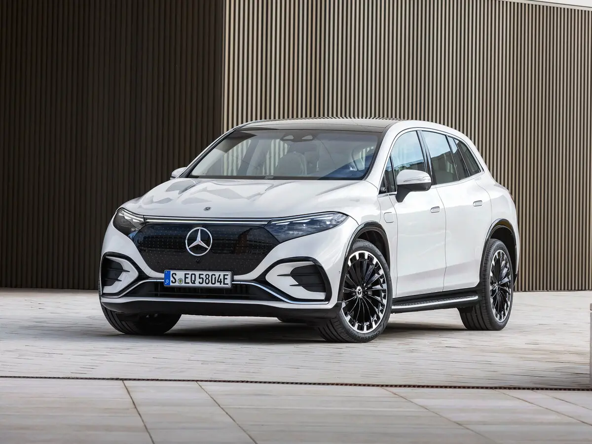 Mercedes-Benz EQS SUV