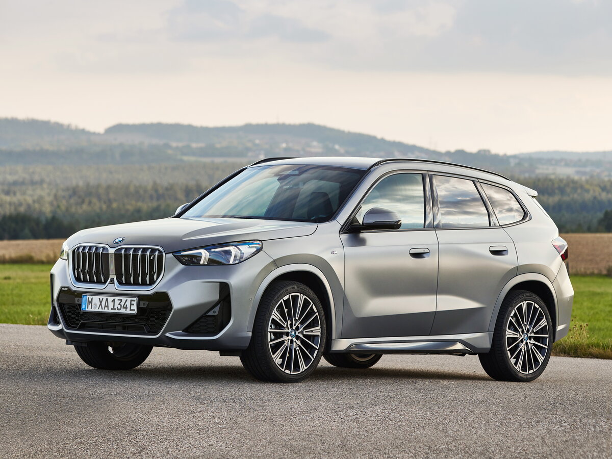 BMW iX1 2022 – н.в. Внедорожник 5 дв.