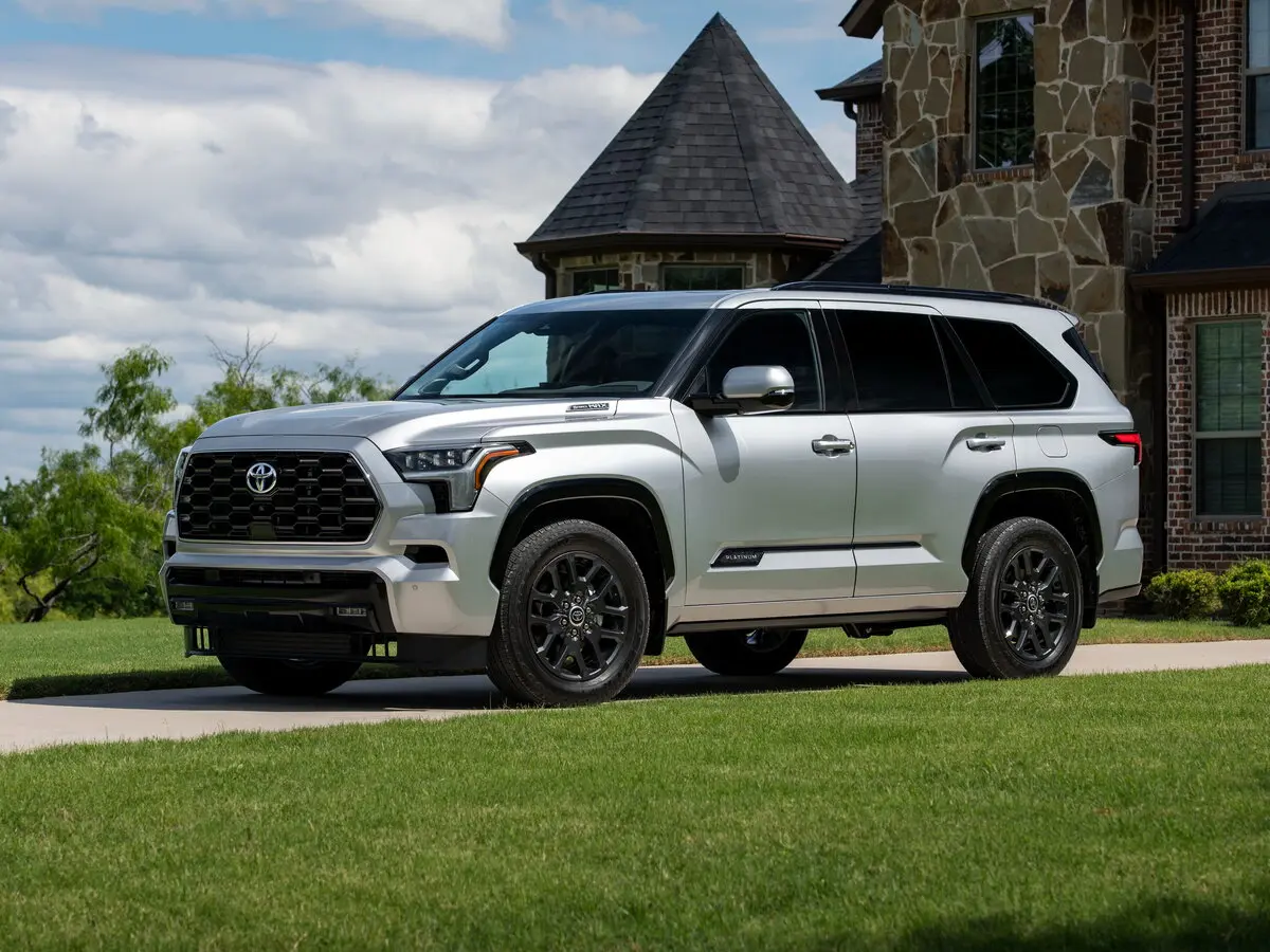 Toyota Sequoia