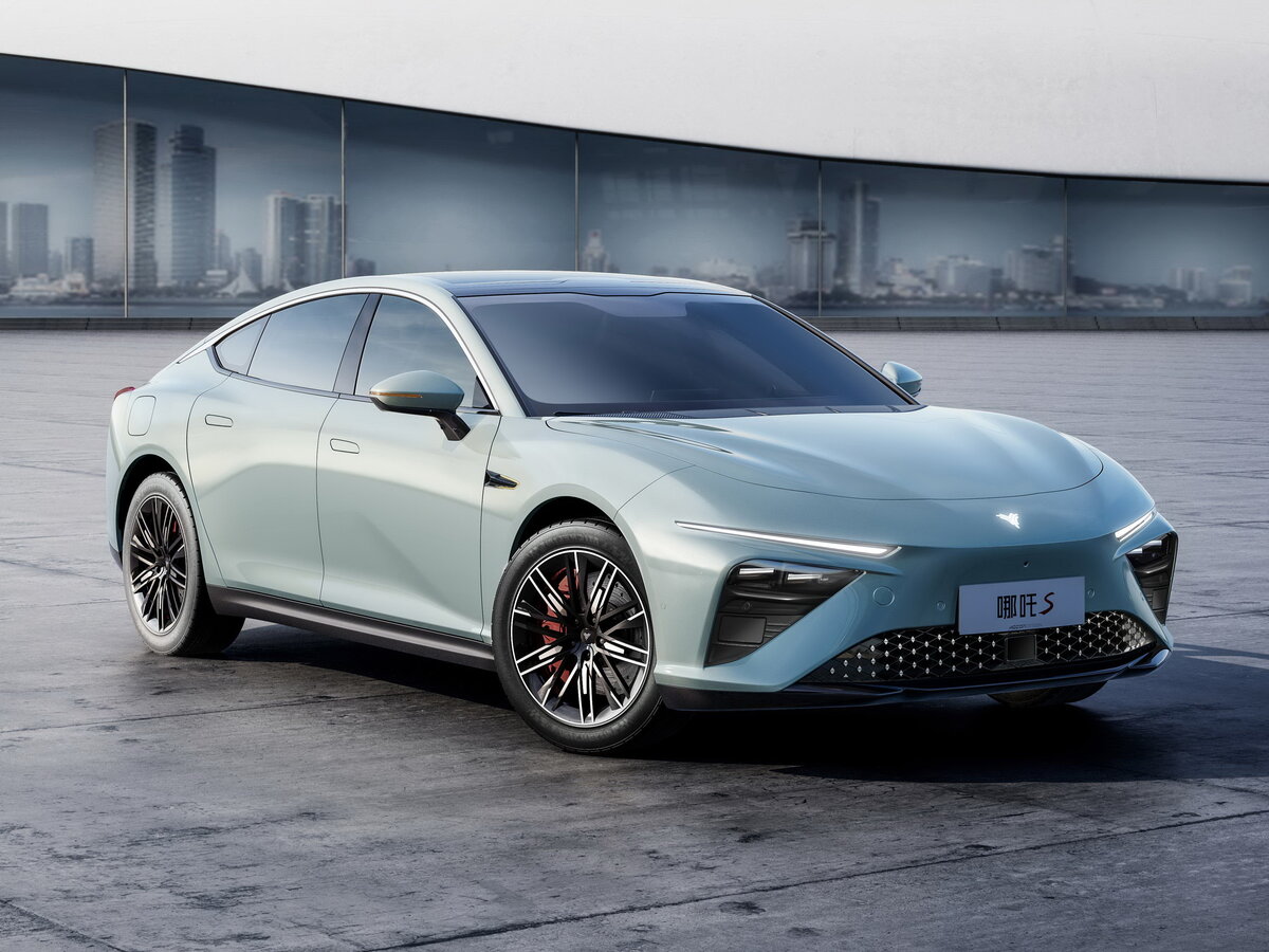Hozon Neta S 2022 – 2025 Седан
