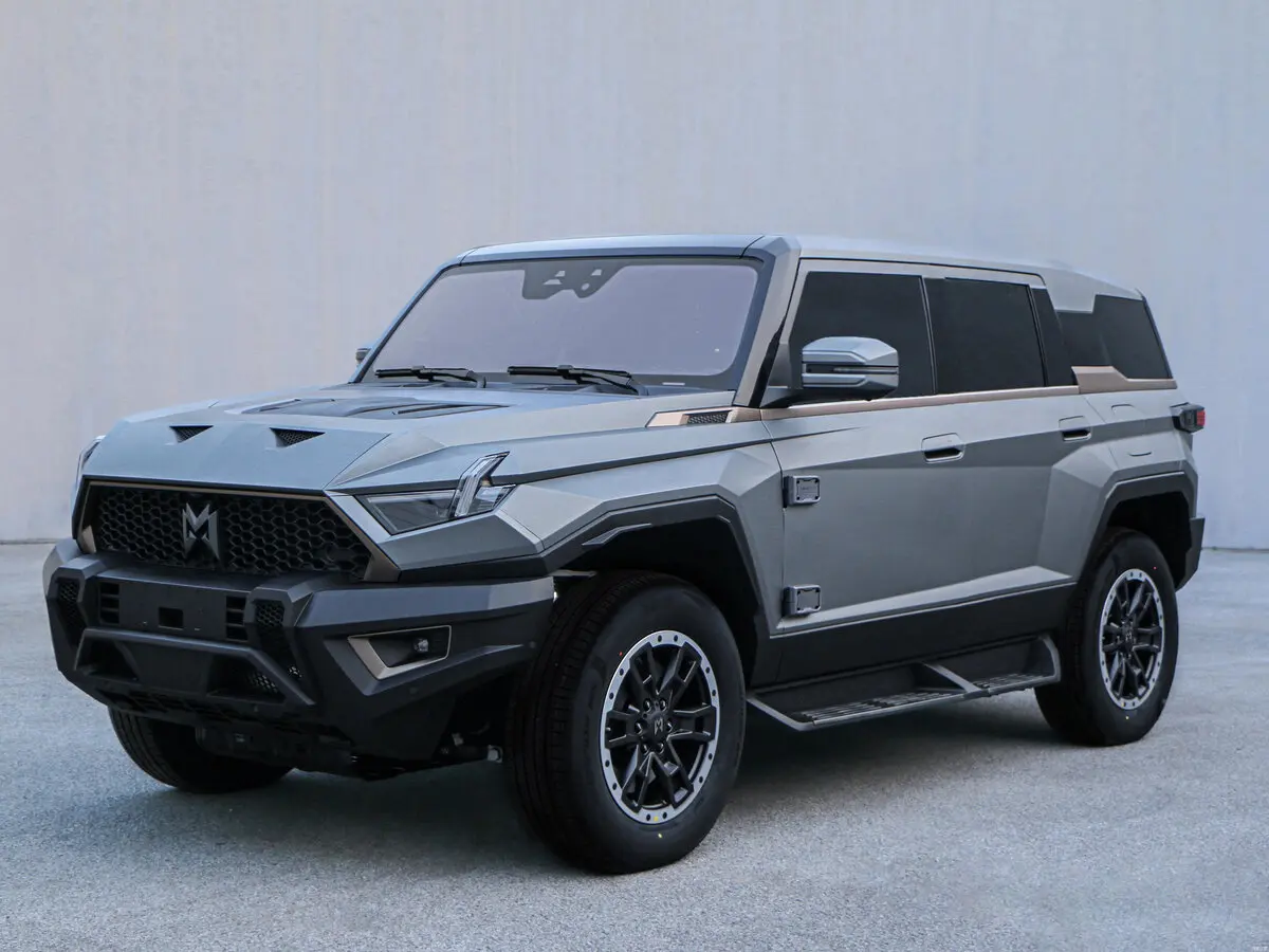 Dongfeng Mengshi M-Hero 917