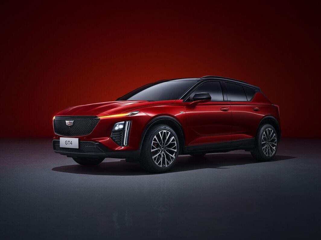 Cadillac GT4 2023 – н.в.