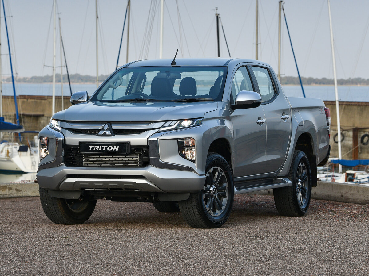 Mitsubishi Triton V Рестайлинг Пикап Двойная кабина