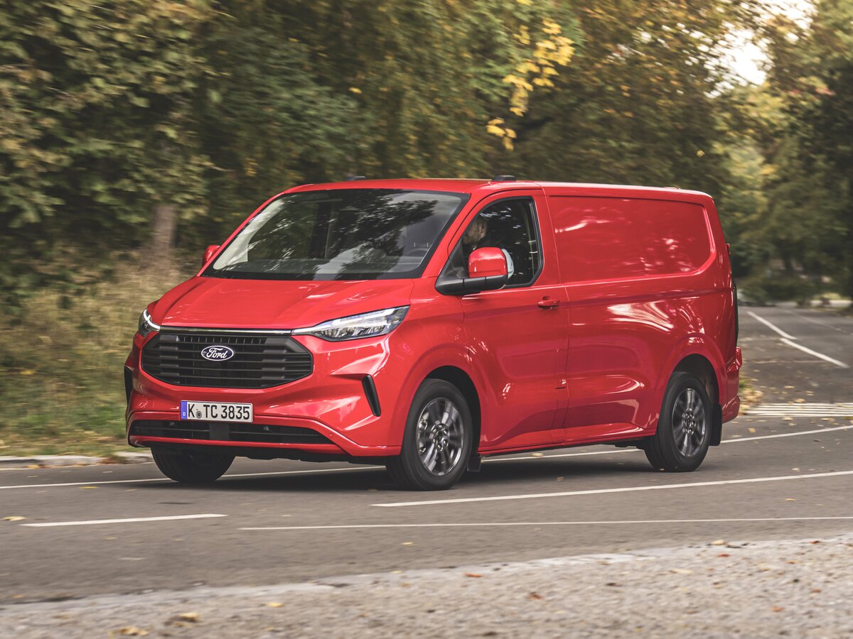 Ford Transit Custom II Фургон SWB Van